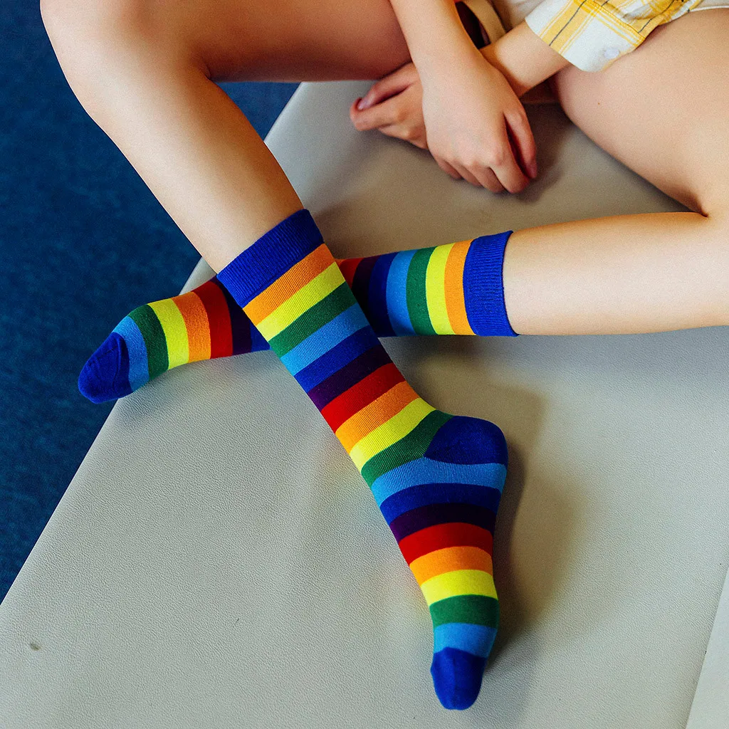 Unisex Cotton Socks New Rainbow Striped Pile Of Socks In The Tube Autumn Winter Fashion Casual Sports College Wind Pile Socks DH