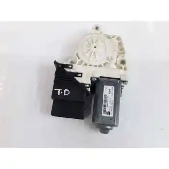 

1K0959704AE WINDOW MOTOR REAR RIGHT SEAT ALTEA XL (5P5)