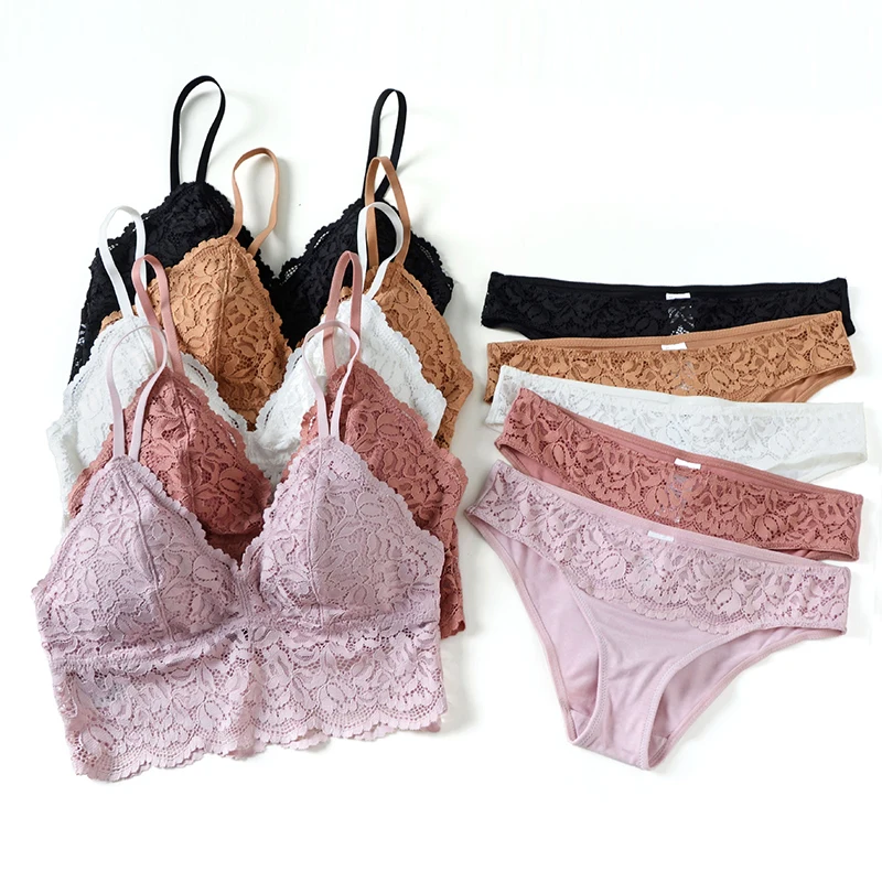 Пикантный кружевной бюстгальтер во французском стиле с тонкими чашечками