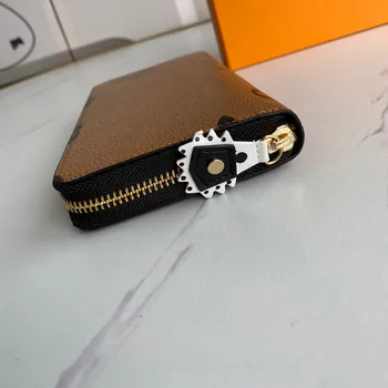 

Women's Designer Fashion Classic Print Leather Long Zip Clutch Wallet Large Capacity Long Card Holder Organizer Ladies Purse