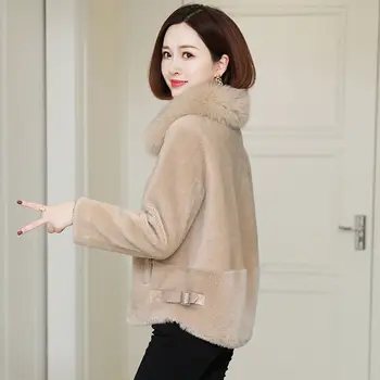

2020 Lady Real Wool Sheep Shearing Fur Coat Women Faux Fox Fur Collar Winter Warm Fashion Fur Coat Winter Warm Coat Q277