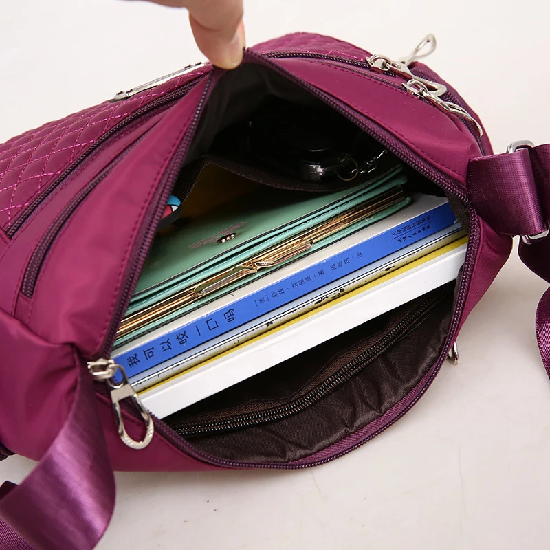 Geestock Women's Crossbody Bag Waterproof Nylon Plaid Shoulder Messenger Bags Large Capacity Lady Shoulder Bag