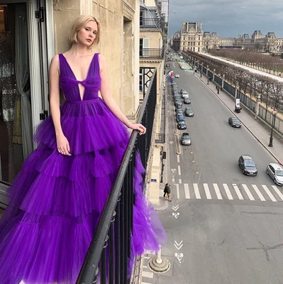 

Chic Design Purple Tiered Ruffle Tulle Dress Women 2020 Deep V-Neck Long Tulle Dresses Celebrity Evening Prom Grown Custom Made