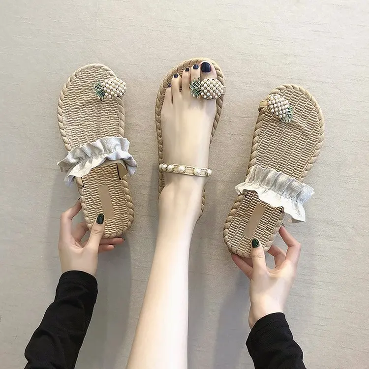 

2019 Summer New Style Sandals Women's Flat Versatile Online Celebrity Split Toe Outer Wear Students INS Fashion GIRL'S Heart Sli