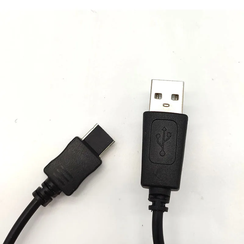 삼성 SGH-A707 A717 D807 / D806 D830 D840 D900 블랙 카본 E250 E900 F300 i607 블랙잭용 USB 충전기 및 데이터 2IN1 케이블