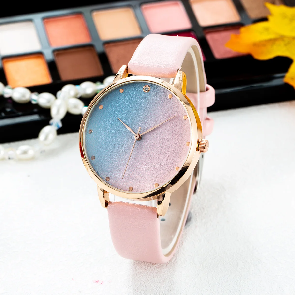 

Simple Watch Women Gradient Frosted Dial Twelve Point Drilling Numbers Mixed Colors Female Watch Quartz Belt Clock Relogio 2020