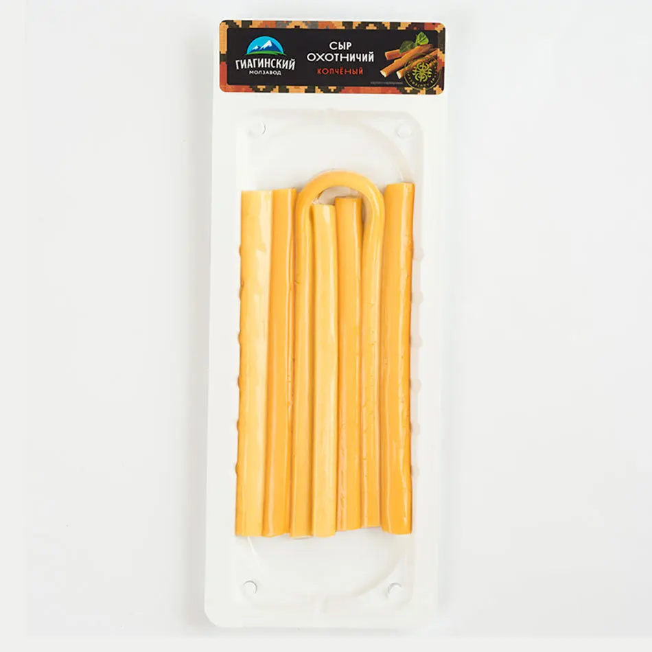 Сыр по охотничьи. Сыр чечил копченый балыковый. Сыр охотничий копченый гиагинский. Чечил гиагинский молзавод. Сыр копченый охотничий дондуковский.