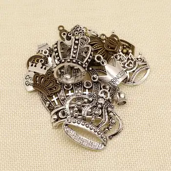 

Hot Sale 30 Pieces Royal Crown King Princess Random Mixed No Designated Styles Charms Pendant Fashion Jewelry Accessories