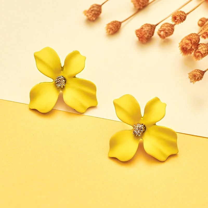 SHUANGR Sweet Jewelry Spray Paint Stud Earrings Flower Earrings Statement Trendy Brincos Gift for Girls Gift Pendientes