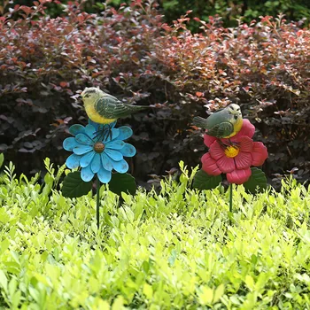 

New Miniature Garden Bird and Flower Stake Goldfinch Stake Creative Iron Yard Stake Fall Decor Outdoor Lawn Garden Decoration