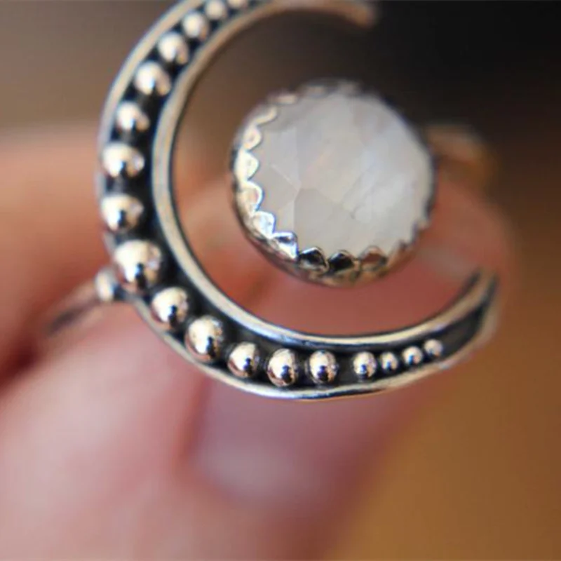 Fashion-Silver-Color-Crescent-Moon-Ring-for-Women-Moonstone-Rings-Crystals-Engagement-Party-Rings-Female-Anel (4)