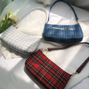 

New checkered bag Small fresh summer new white and blue baguette