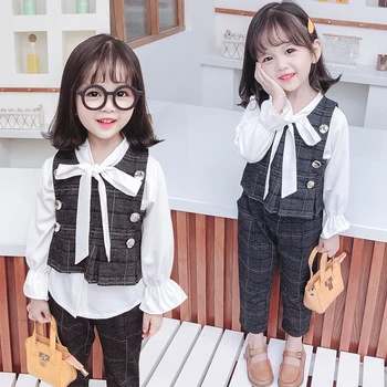 

Autumn New Baby Girls Sets Fashion Long Sleeve Bow Shirts + Plaid Vest + Trousers 3pcs Toddler Girls Suits Cute Children Outfits