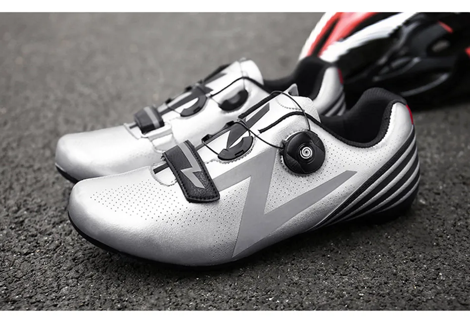 HOT Sale MTB Road bicycle men and women Ventilation shoes Suitable for Black red green mountain road universal Cycling shoes