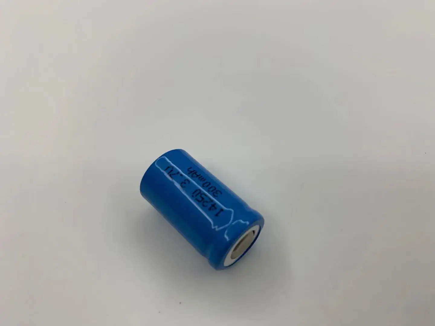フラットCR14250充電式リチウム電池,2個,3.6 v/3.7 v 14250 aa 1/2 mah,レーザー懐中電灯,おもちゃ -  AliExpress