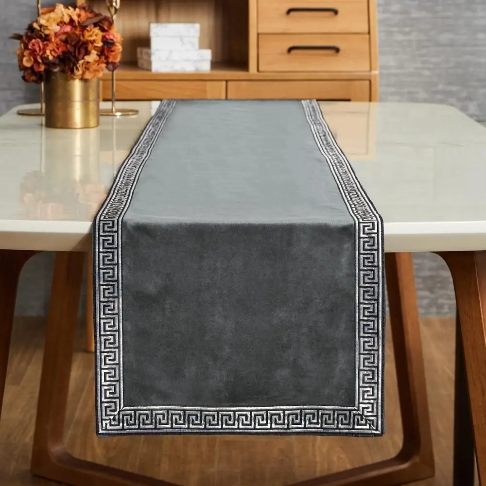  Topfinel Geometric Table Runners Modern Luxury Bed Runner Cloth Rectangle Dining Decoration for Wed