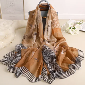 

2020 Winter Hijab Flamingos Long Scarves Female Han Edition Is Prevented Bask In Beach Towel Fabric Leopard Grain Thin Model