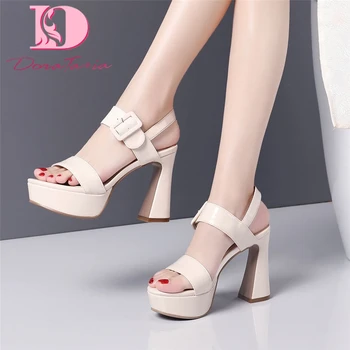 

Dora Tasia 2020 Brand Design Large Size 43 Patent Leather Women Shoes Strange Style Heel Med Platform Pumps Summer Woman Sandals