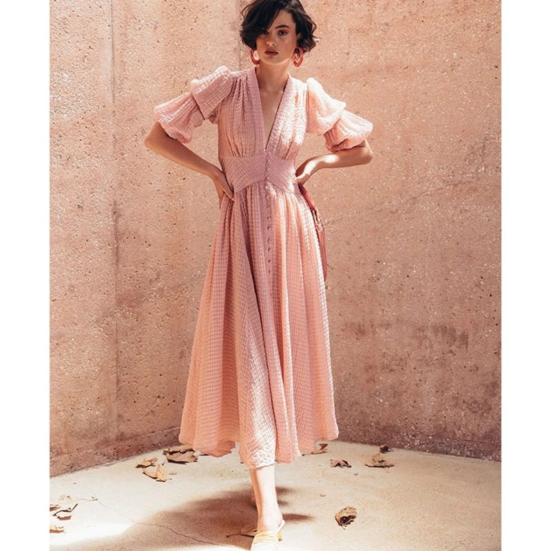 13664802453_892403295