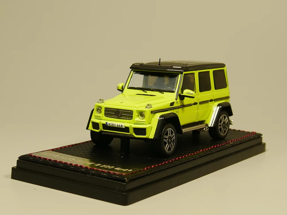 Mercedes-Benz G500 4X4 1:43 scale Diecast model car