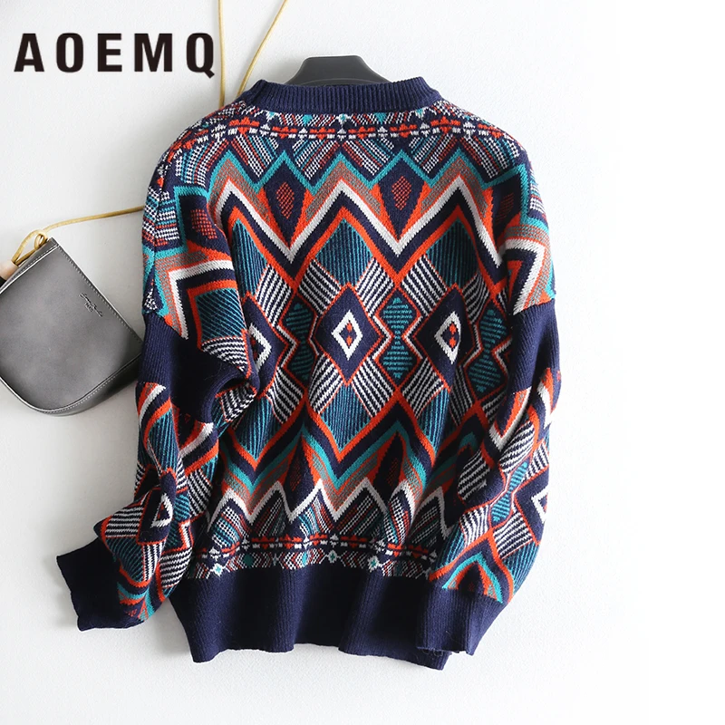 Cena AOEMQ zimowy ciepły sweter kobiet O Neck Folk Punk Patchwork nieregularny wzór sweter kobiet topy odzież na boże narodzenie