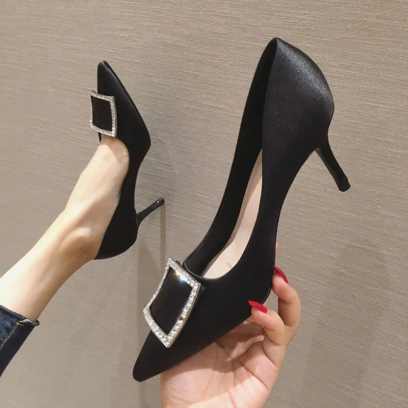 Новинка 2019 года сезон осень повседневная обувь на высоком каблуке роскошные