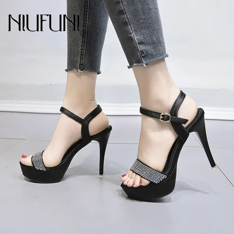 

Rhinestone Platform Peep Toe Women Sandals NIUFUNI Summer Stiletto Buckle Model High Heels Wedding Shoes For Women Footwear
