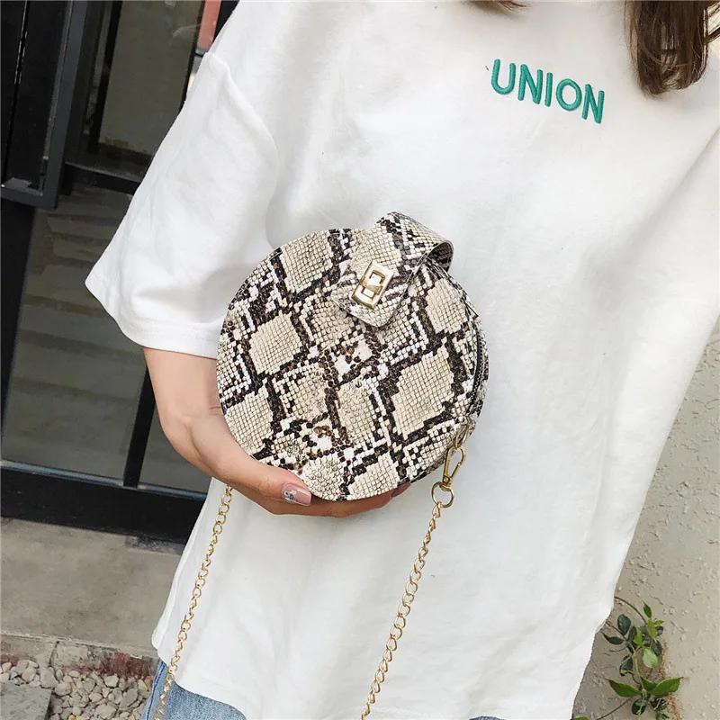 

2019 New Style Europe And America Fashion Python Small round Bag Turnlock Chain Shoulder Stereotypes WOMEN'S Bag
