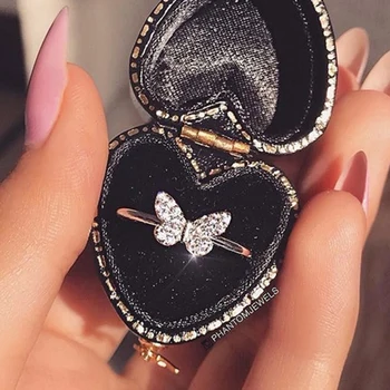 

Fashion Rhinestone Rings For Women Colorful Silver Color Butterfly Modelling Engagement Ring Lover Gifts Wedding Jewelry 40Z138