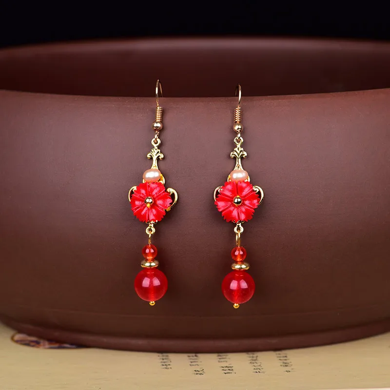 Semplicità Temperamentale Cinese Antico Smalto Colorato Rosso Eardrop Meravigliosa Prestazione Retrò Orecchini Principessa Vento