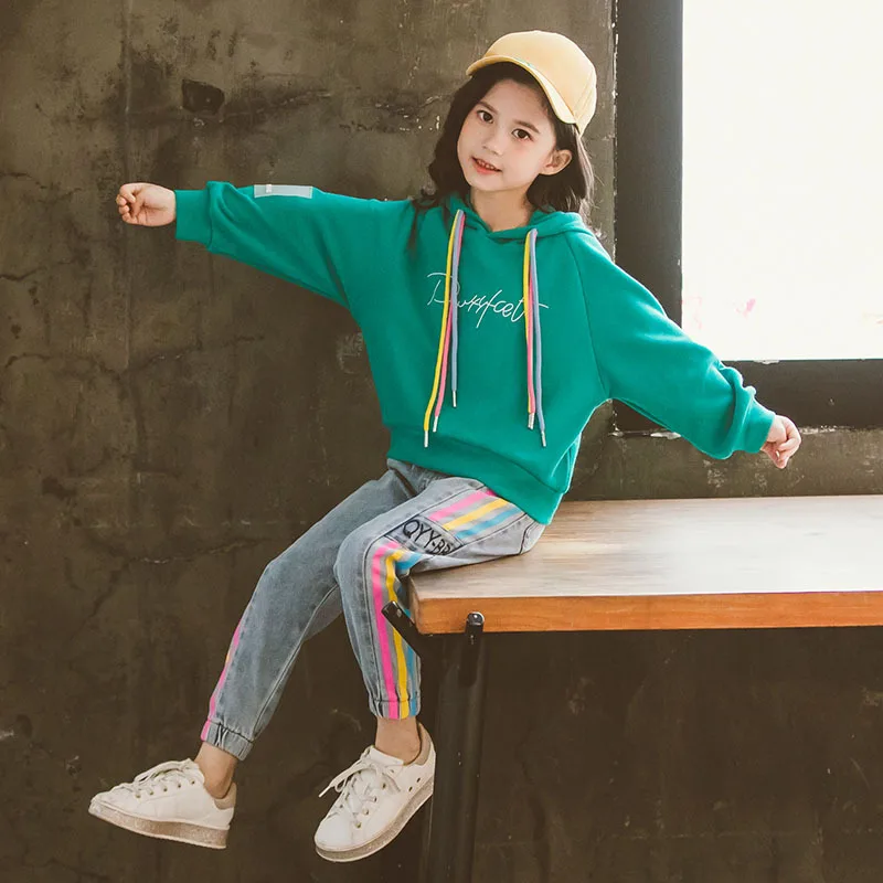 

2023 Spring Autumn Children Solid Hooded Sweater Leisure 2pcs Set Baby Girls Kids Hoodies School Fashion Character Sweatshirts