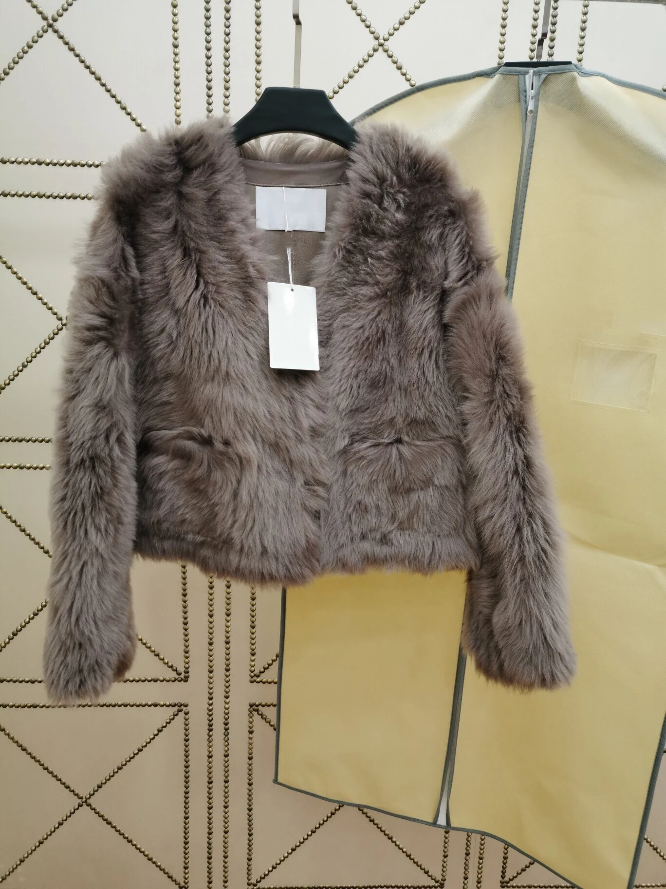 2010 New Arrival Spring Clothes Women High Quality Wool Sheepskin White Brown Turquoise Jacket Fashion V Neck Thick Fur Coat