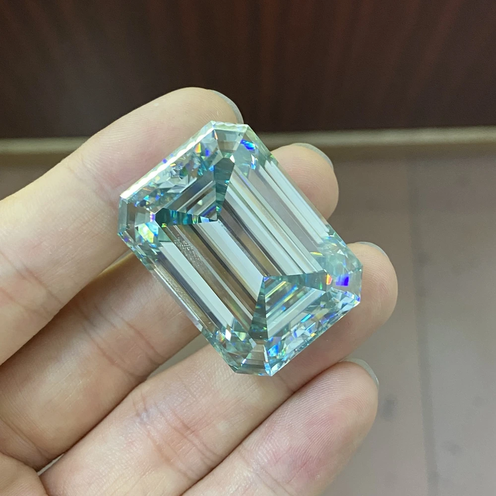 Meisidian Emerald Cut 20x35x17mm 129 Carat Light Vivid Green Moissanite Big Size Diamond Stone