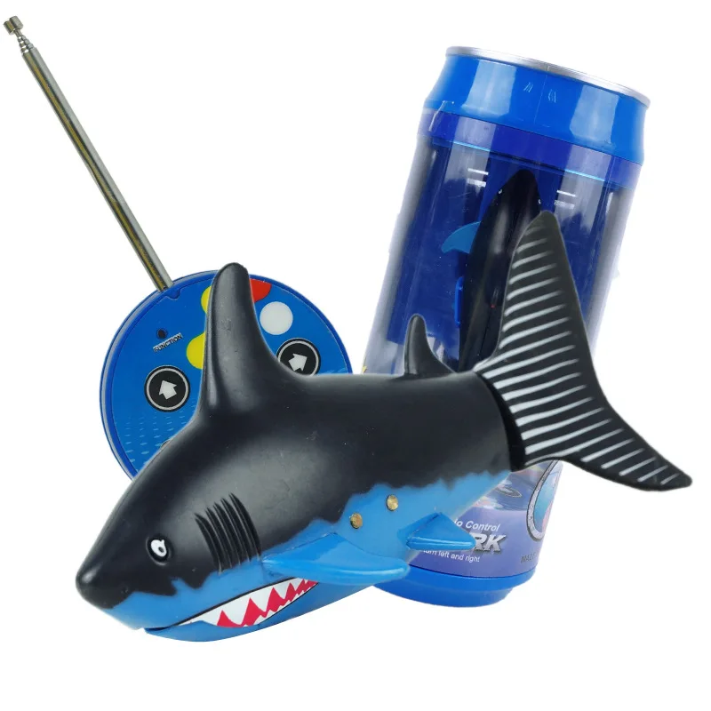 Innovation Children's Water Toy Light Blue SHARK Coke Cans Packaging Fish Tank Play Hot - Цвет: Темно-синий