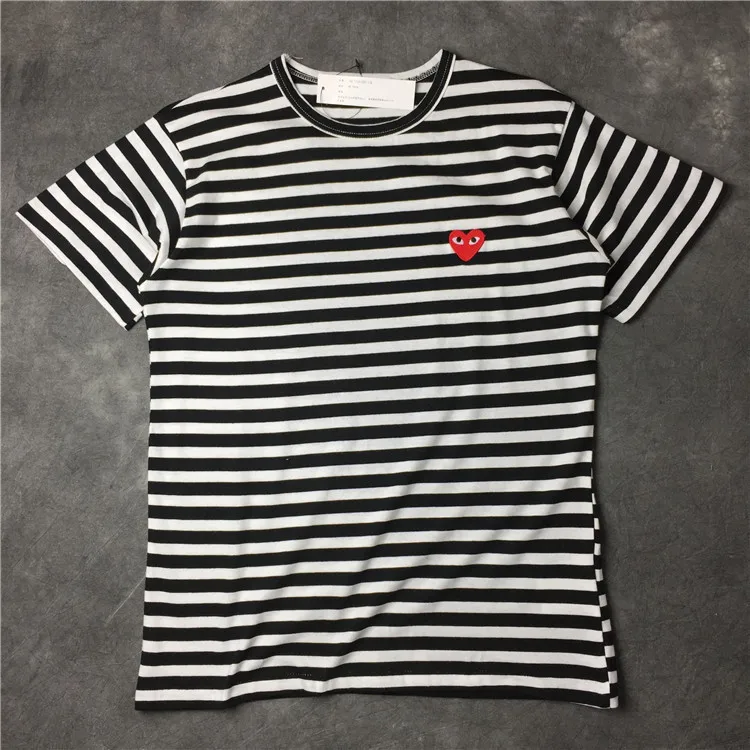 

La marca Popular japonesa Rei Stripes camisa Base para hombres CDG College Style parejas camiseta hombres y mujeres INS manga corta