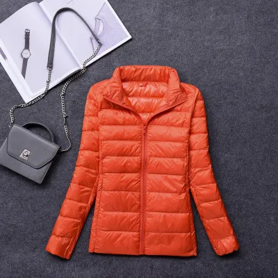 Зимнее пальто на белом утином пуху, большие размеры, женские куртки, короткие ультра легкие пуховики на утином пуху, куртка-пуховик с капюшоном, Осенние парки - Цвет: Оранжевый