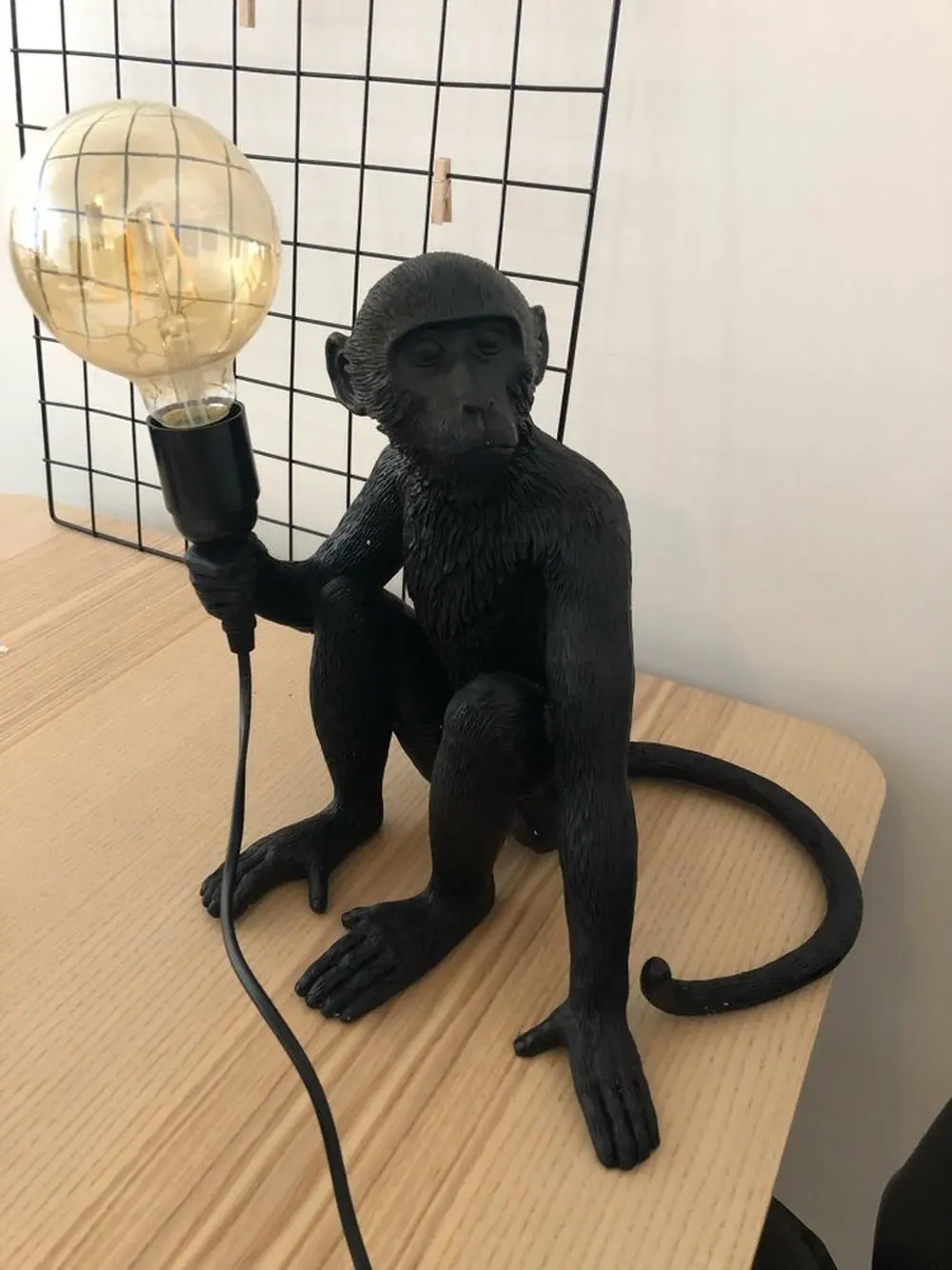 Modern Resin Black White Monkey Pendant Light for Living Room Lamps Art Parlor Study Room Led Lights Lustre with E27 Led Bulb