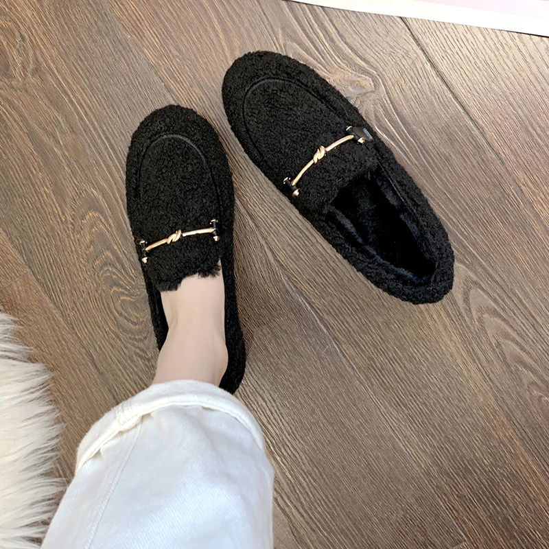 

2019 shoes female flat bottom plus velvet cotton shoes Warm winter shoes autumn and winter wear Comfortable cotton shoes U16-38