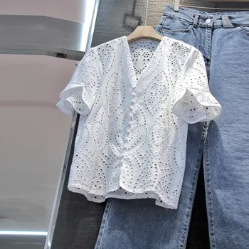 

Korean Women White Lace Shirt Solid Female V-Neck Short-Sleeved Blouses Tops Women Sweet Cute Shirt