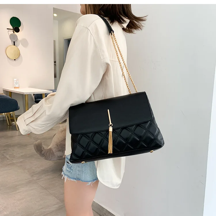 11454266868_594869609