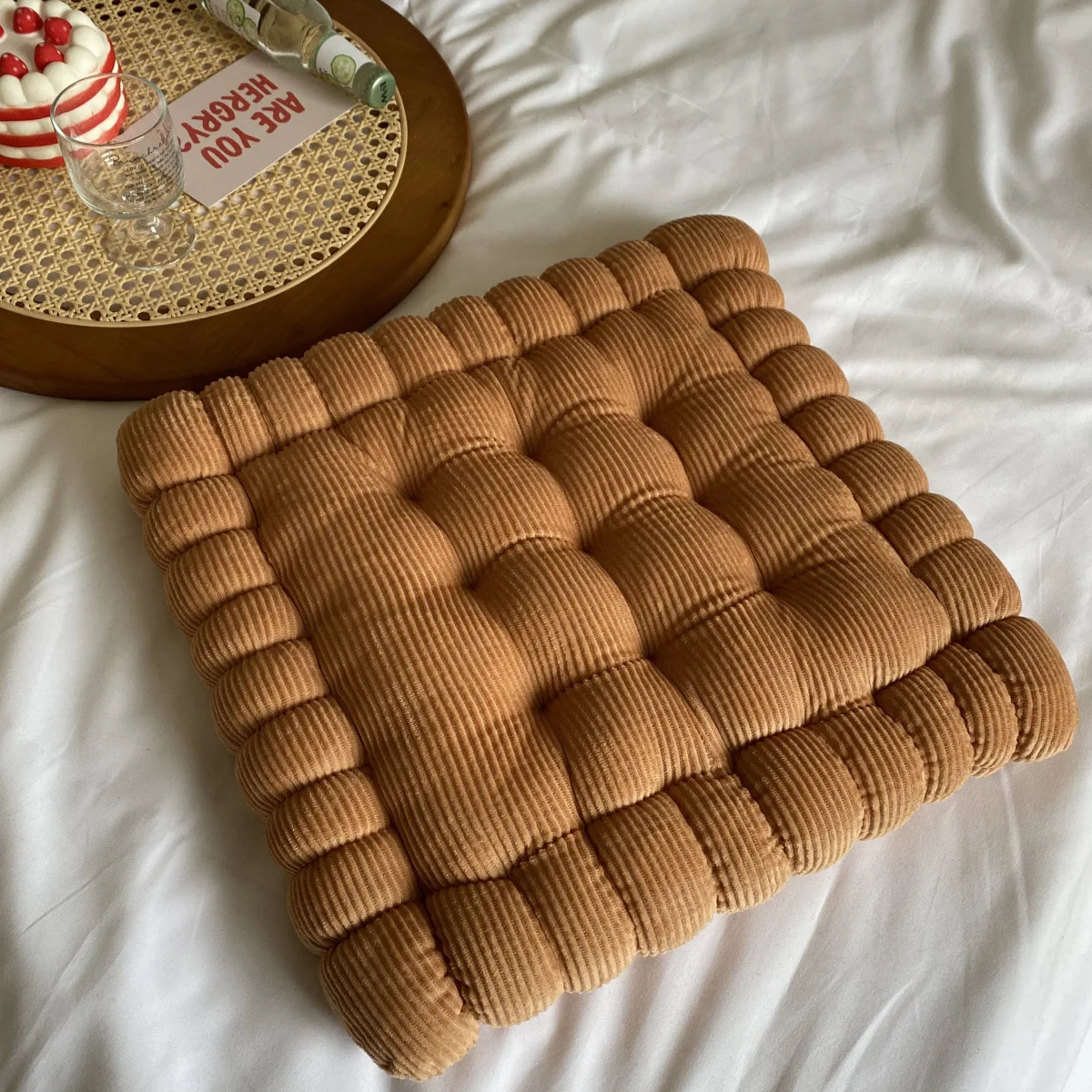 

Квадратная подушка с печеньем, симпатичная мягкая подушка для креативного офиса, студенческого общежития, татами, подушка на талию, толстая Декоративная Подушка для домашнего интерьера