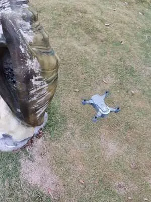 Отзыв о товаре Новая мини-камера KY905 UAV 4K HD может поворачиваться с одной кнопкой складной пульт дистанционного управления Квадрокоптер Профессиональный Дрон от пользователя U***n