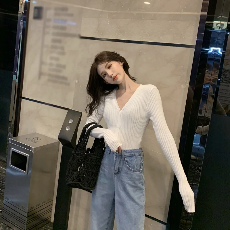 New Korean Contrast Color V-neck Wild Long-Sleeved Knit Cardigan