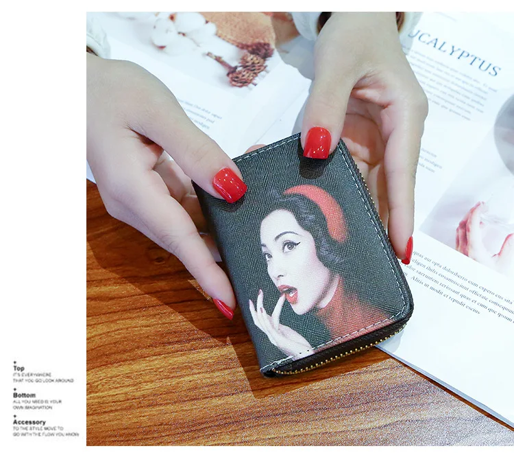 HELLOVE Модный женский мультяшный держатель с рисунком для кредитных карт, чехол для ID карт, маленький кошелек, кошелек из искусственной кожи на молнии, вместительный для женщин