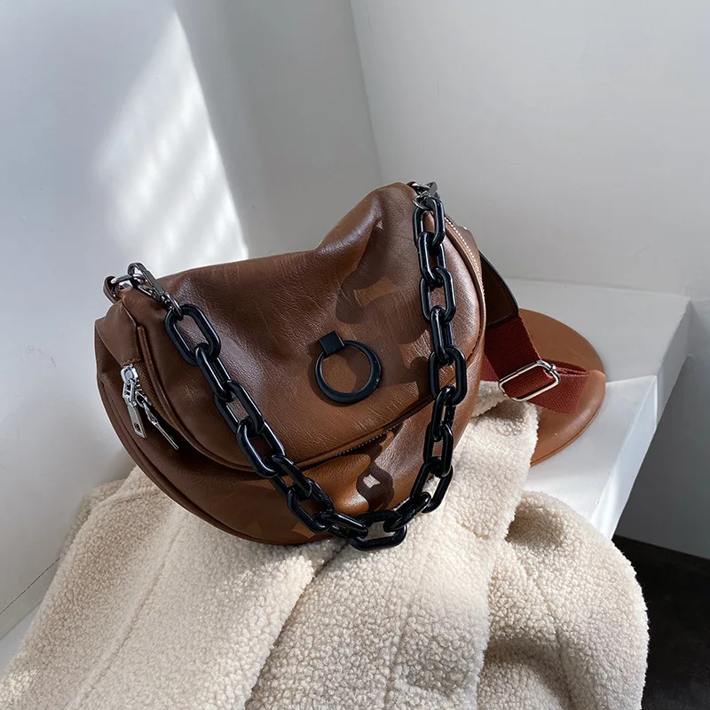 Fashion Wild Waist Bag High Capacity PU leather Acrylic Chain Saddle Bag Fanny Pack Bananka Women Satchel Belly Band Belt Bag