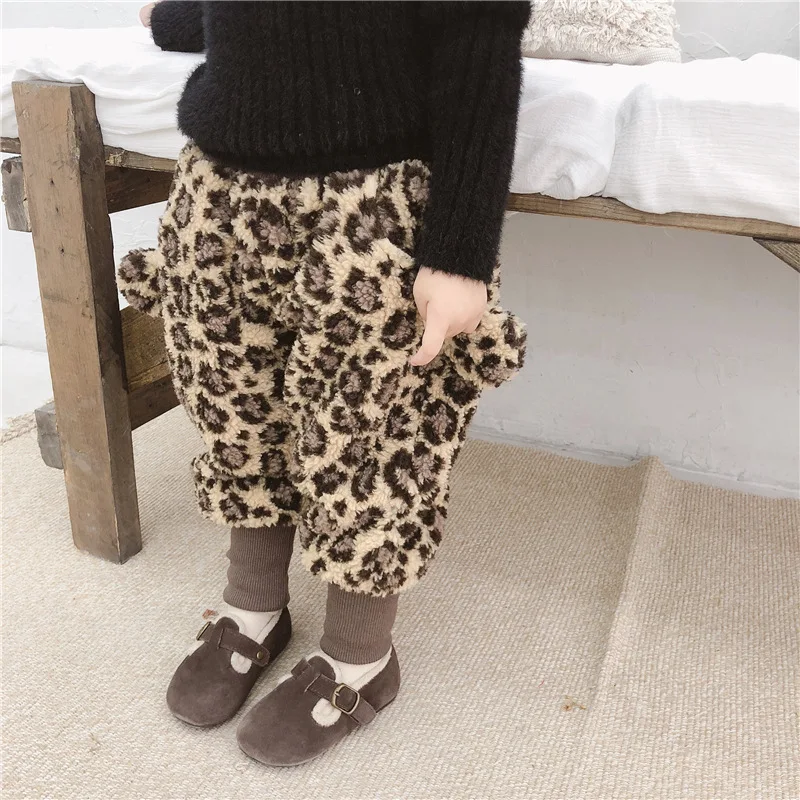 

Girls 2019 winter new children's pants Leopard lamb cashmere plus cashmere pants warm pants kids harem pants girls trousers