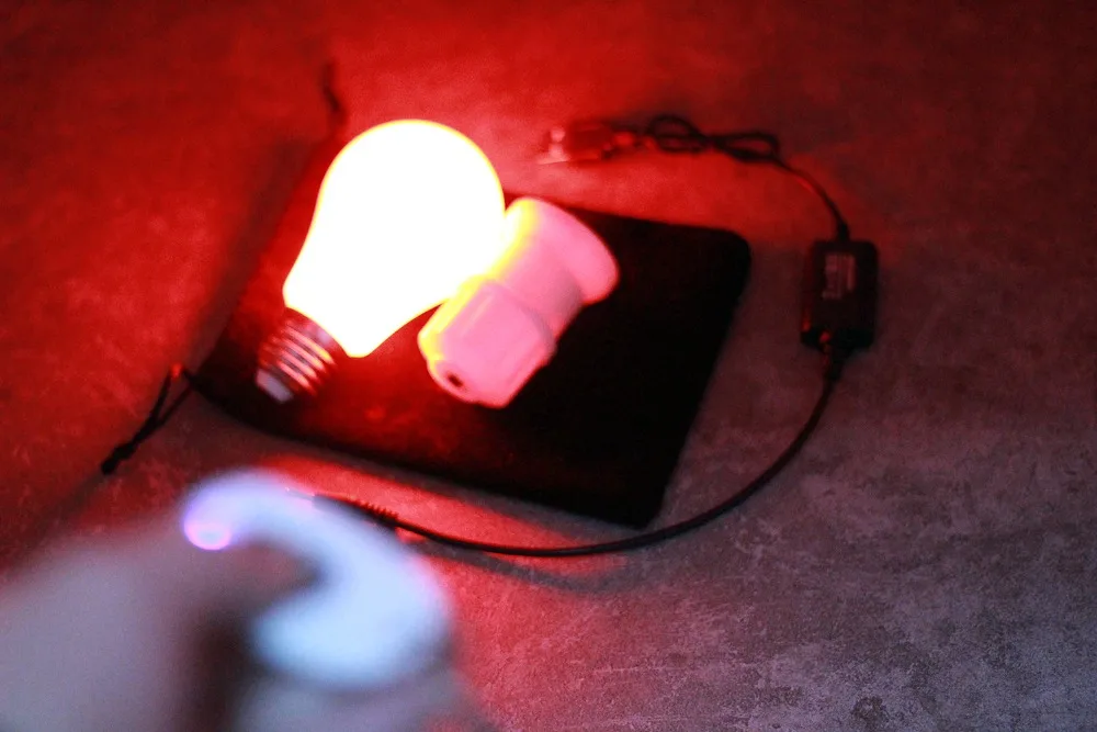 新遥控灯泡三色版本 (7)