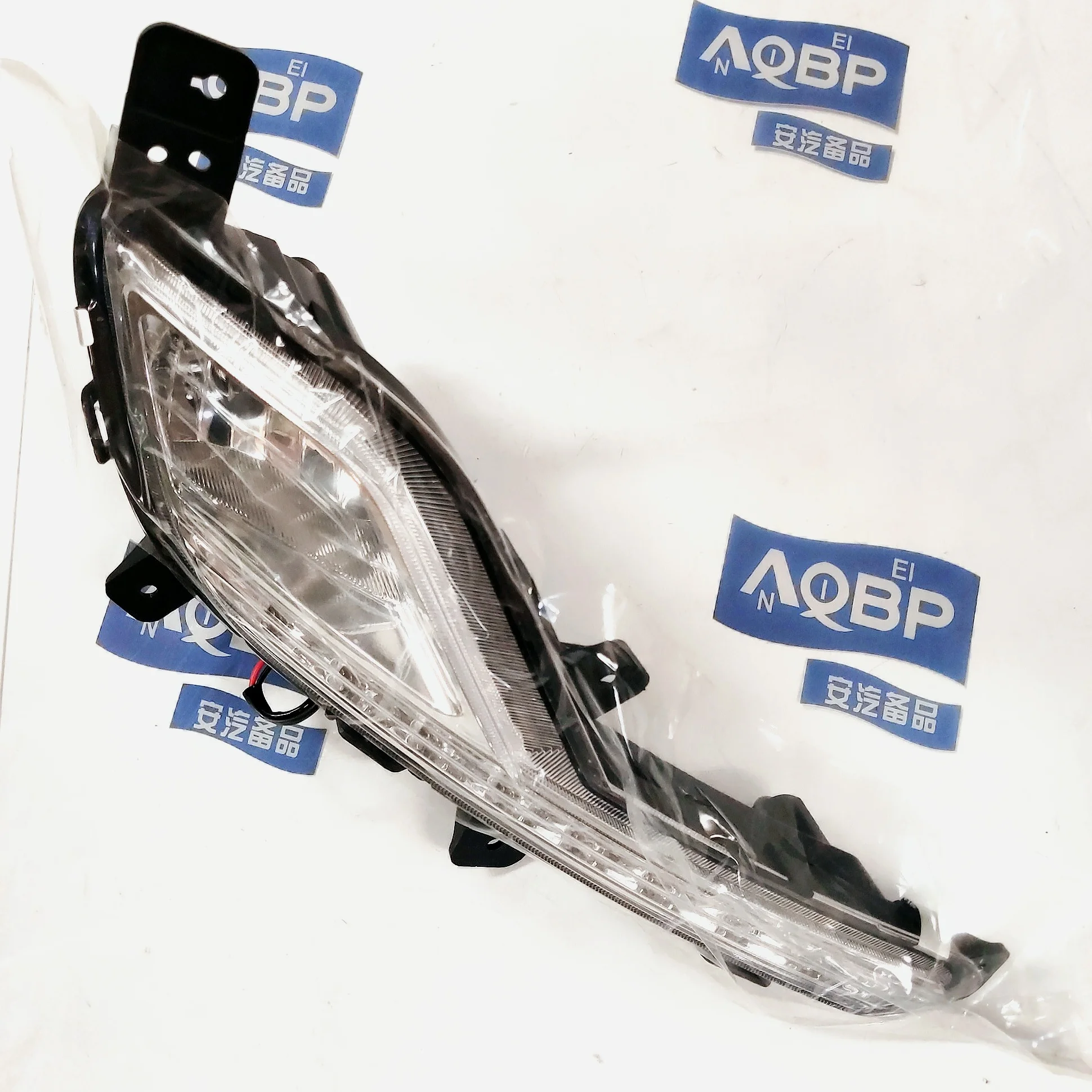 Автозапчасти номер OE 4116100U71C2 4116200U71C2 для JAC J5 противотуманная фара дневной свет