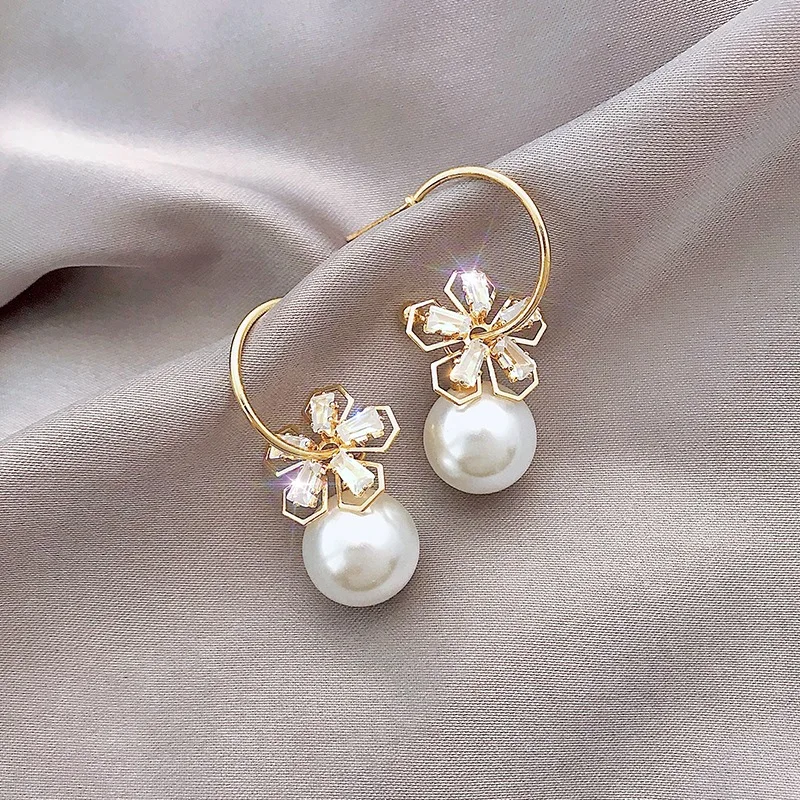 

Korean New Style Sweet crystal zircon Flower Pearl Earrings Simple Personality Earrings Elegant For Women Wear Jewelry