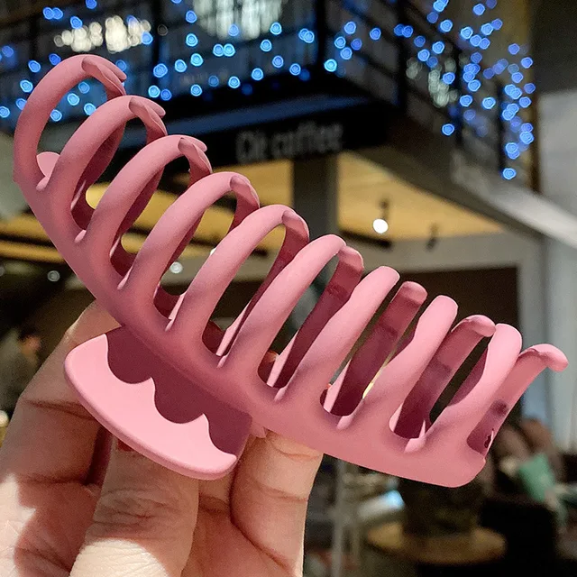 2021 Korean Solid Big Hair Claws Elegant Frosted Acrylic Hair Clips Hairpins Barrette Headwear for Women Girls Hair Accessories 5